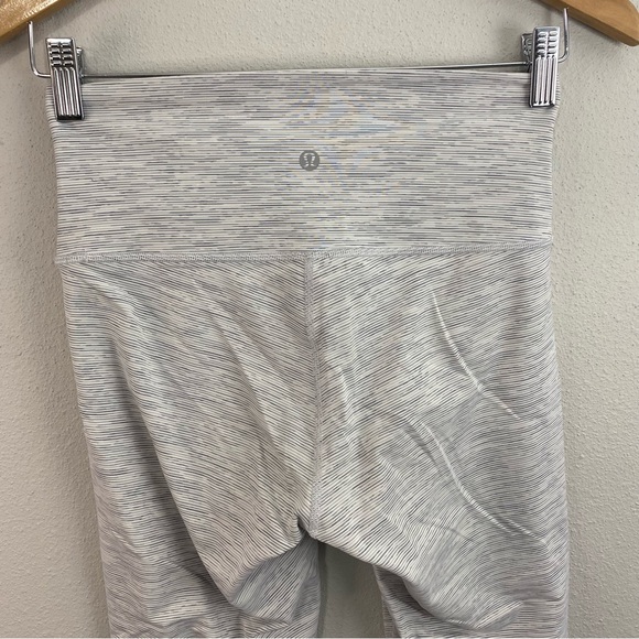 Lululemon Wunder Under HR Tight 25” White Legging Women’s 6 - Picture 4 of 8